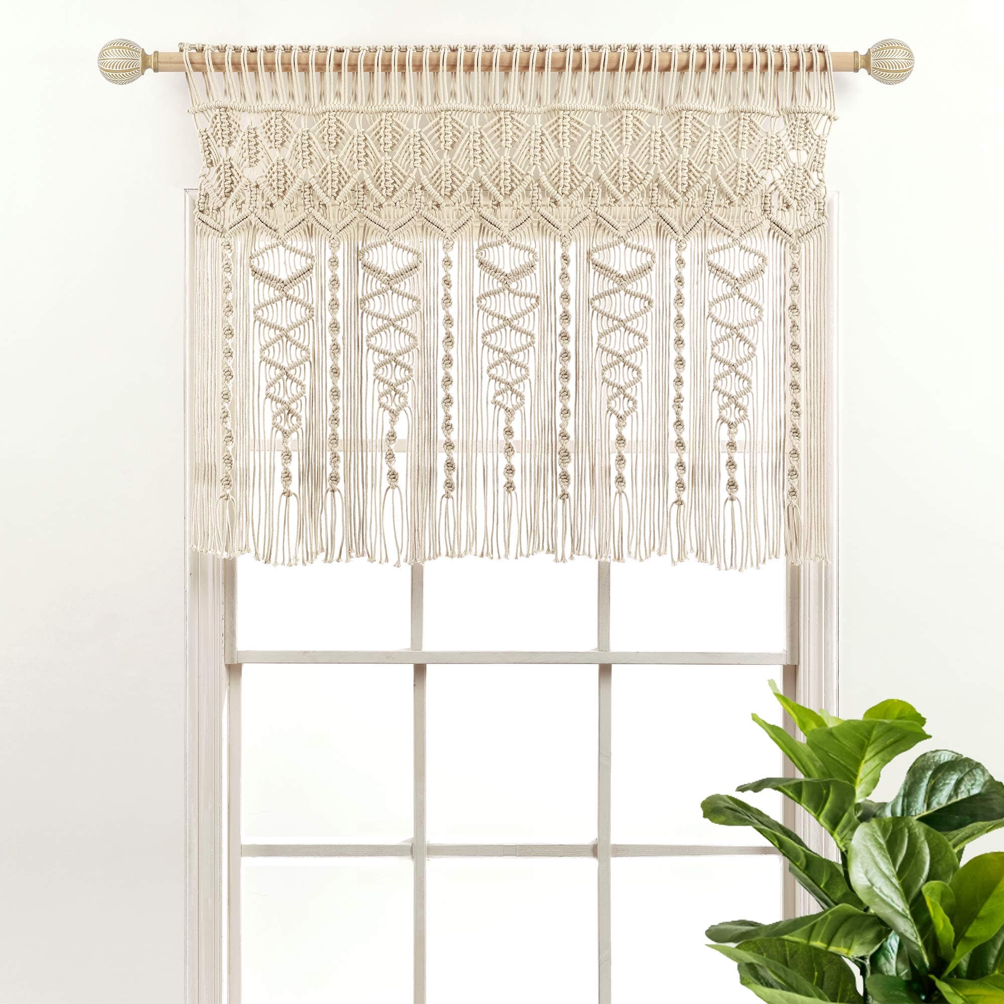 Lush Decor Boho Makrome Dokulu Pamuk Valance, 101,6 cm G x 76,2 cm L, Nötr - Boho Mutfak Perdeleri ve Duvar Dekoru - Makrome Saçak - Banyo Pencere Perdeleri